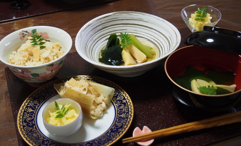 季節感を活かした日本料理の本格的な料理教室。生徒さんの盛り付け（作品）です。